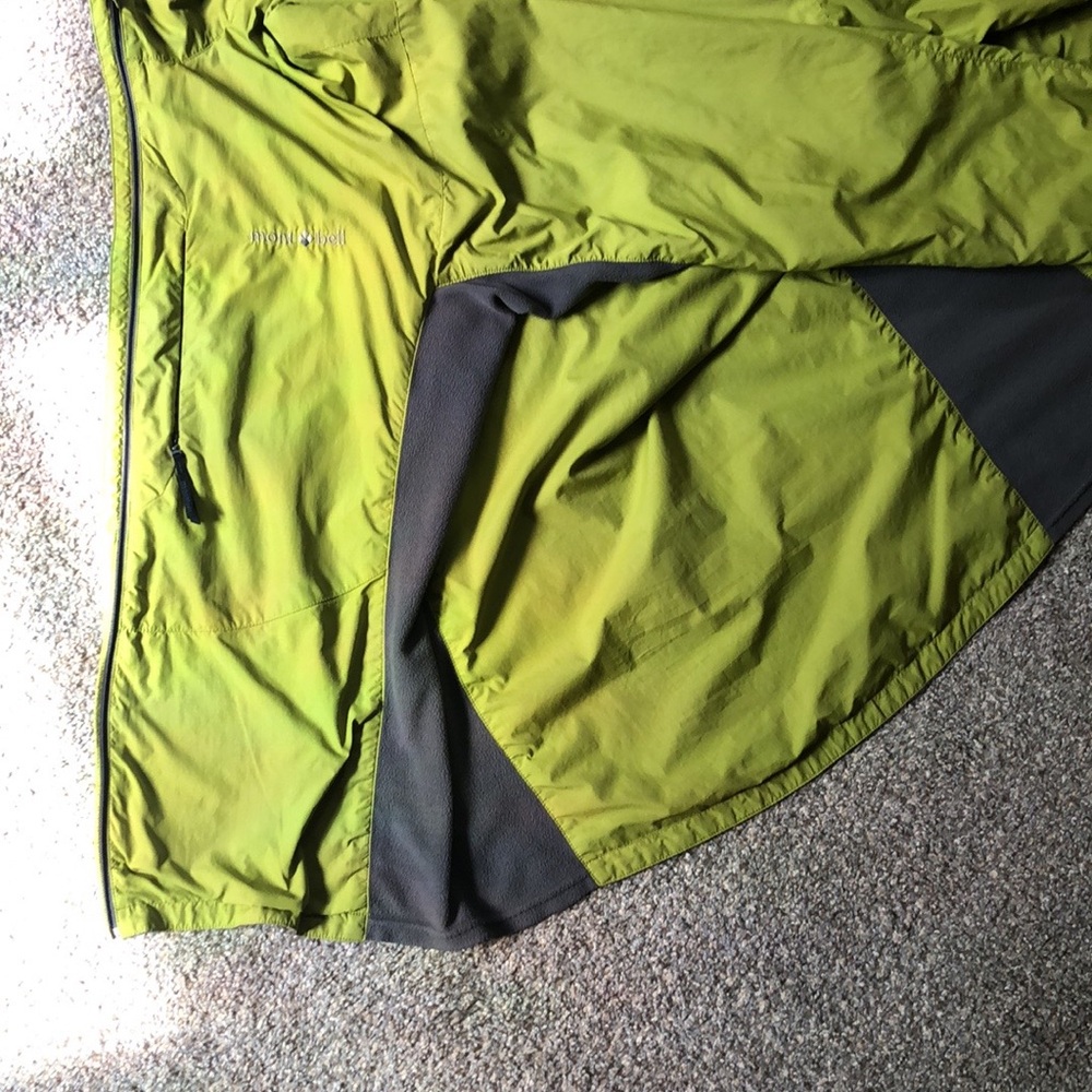 Men’s Montbell Climalite Packable Wind Breaker - Picture 3 of 6
